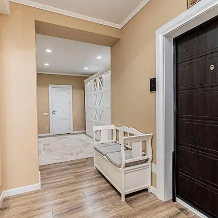 Apartment 2 Bedrooms *